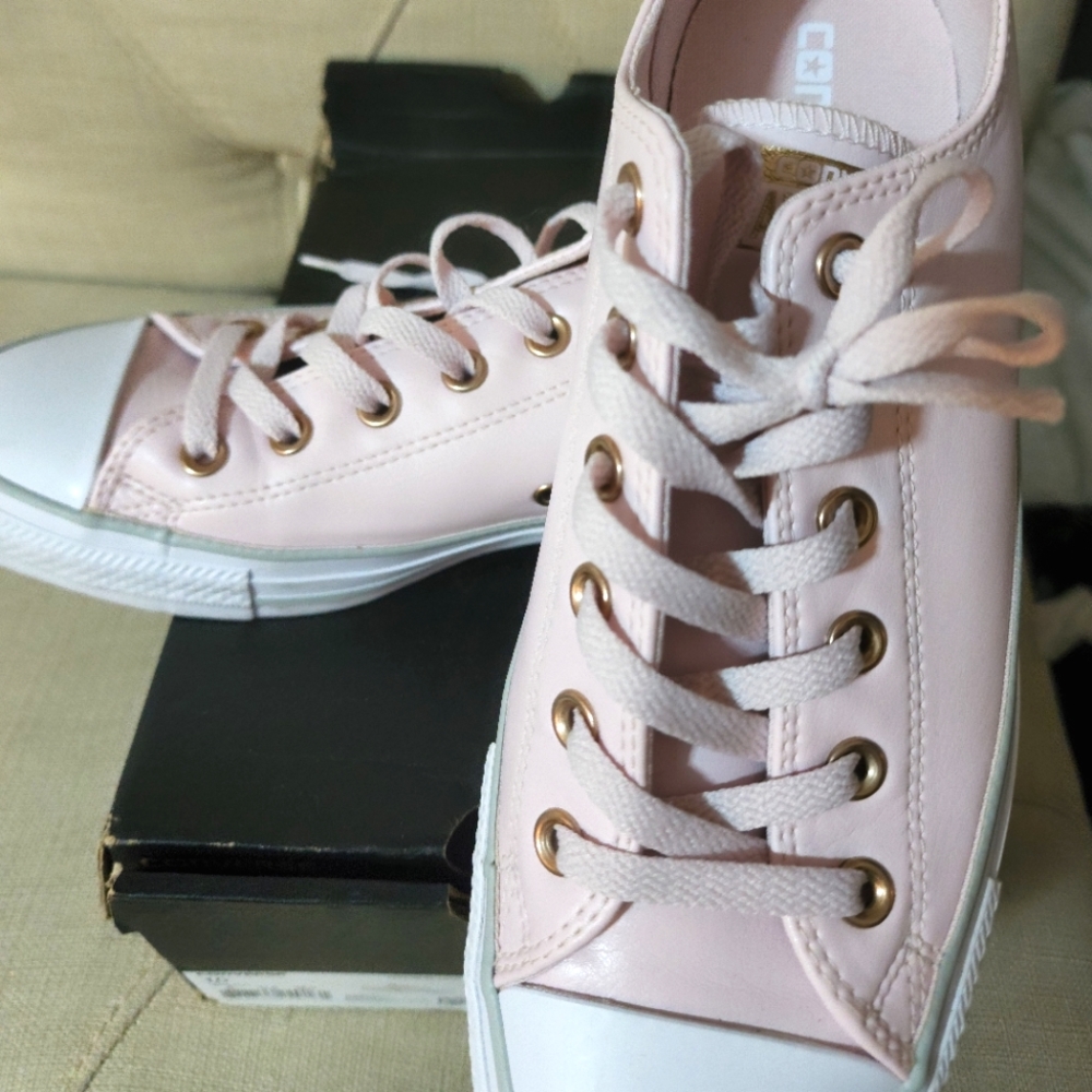 Baby Pink Rose Leather Converse Womems 10